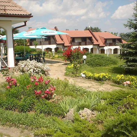 罗登克莱旅馆 招待所 Vlaychovtsi